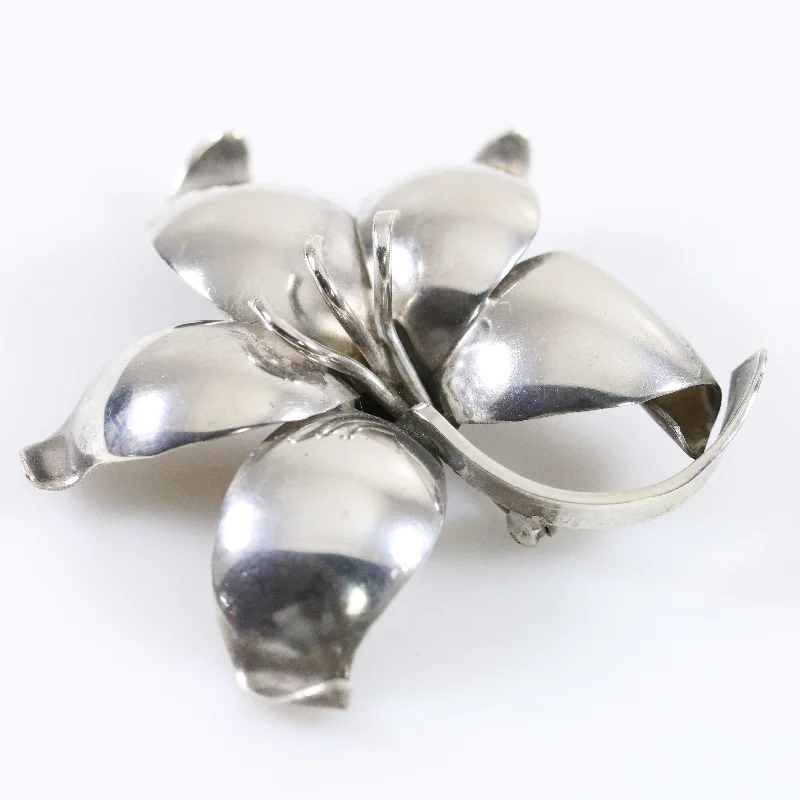 modern pearl brooch for women-Vintage Danish E Dagsted Sterling Silver Jewelry | Floral Modernist Mid-Century Brooch