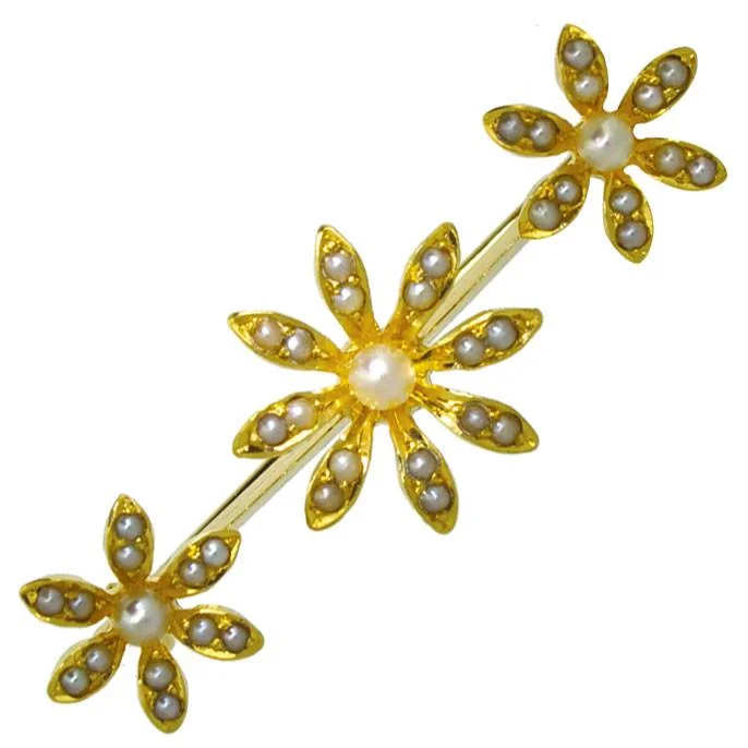 emerald brooch for women-Pearl Flower Brooch