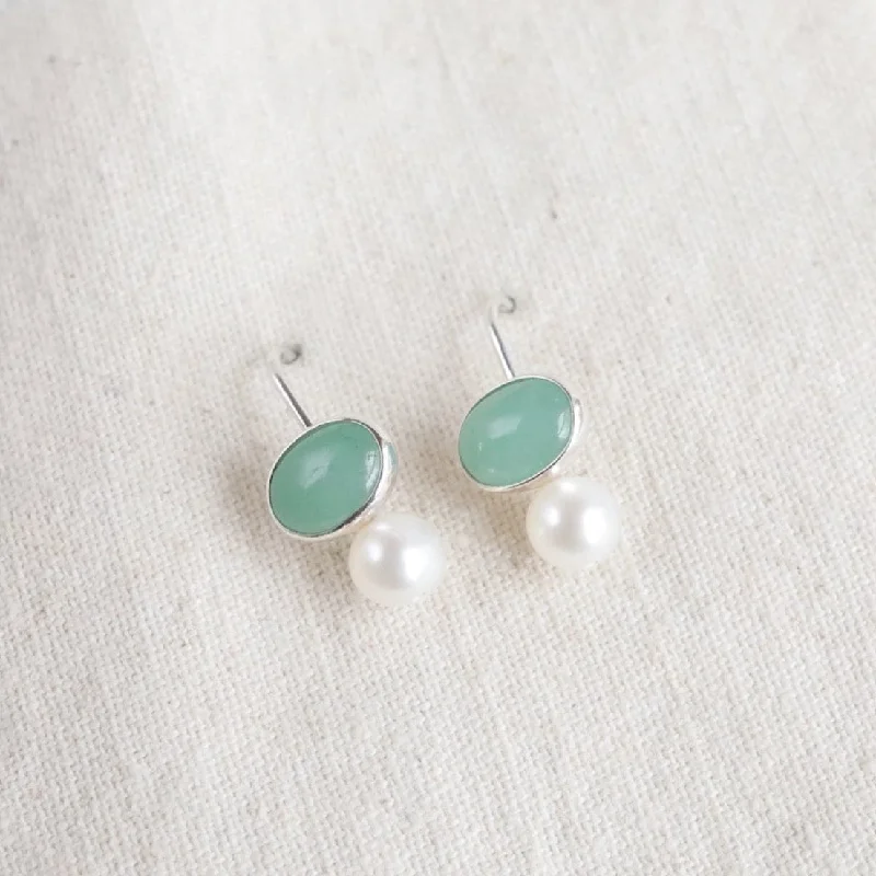 teardrop gold earrings for women-Oval Aventurine Cabochon & White Pearl Earrings